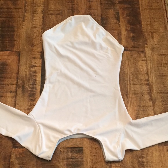 Child Size White Leotard - Picture 2 of 5